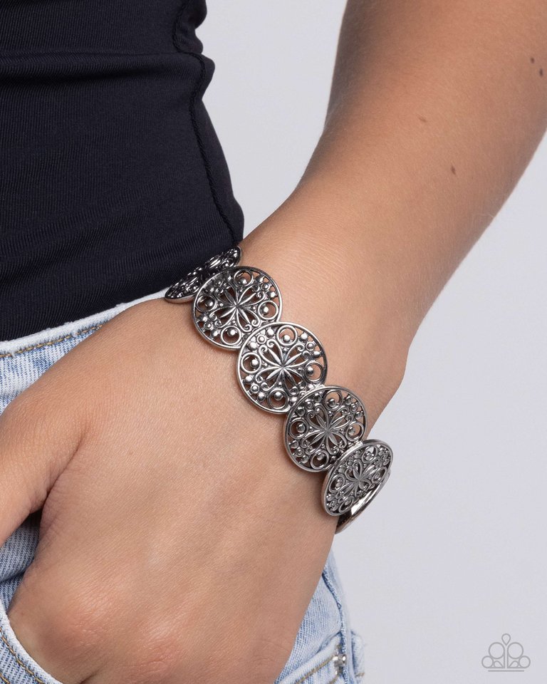 Portico Picnic - Silver - Paparazzi Bracelet Image