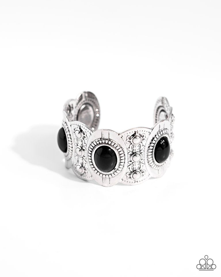 Exotic Excavation - Black - Paparazzi Bracelet Image
