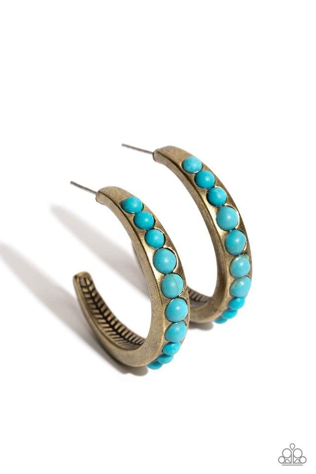 Rural Relaxation - Brass - Paparazzi Earring Image