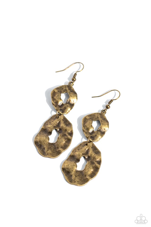 ​Gallery Gravitas - Brass - Paparazzi Earring Image