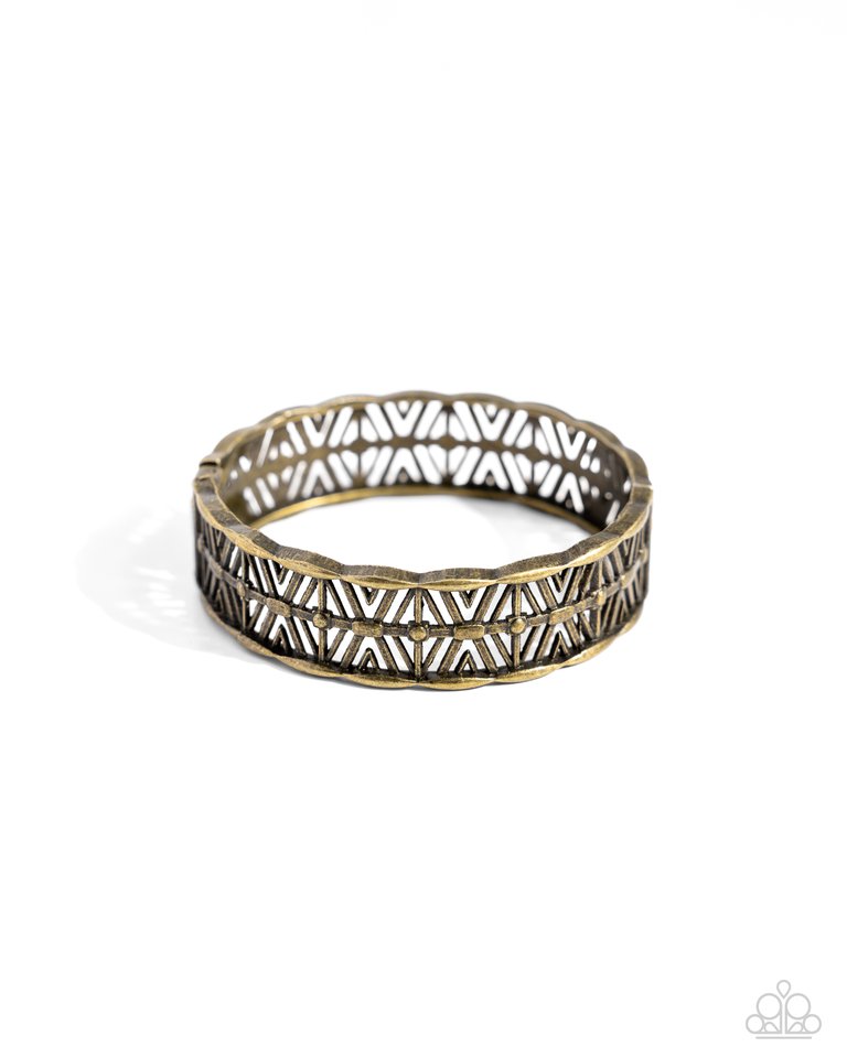 ESCAPADE Artist - Brass - Paparazzi Bracelet Image
