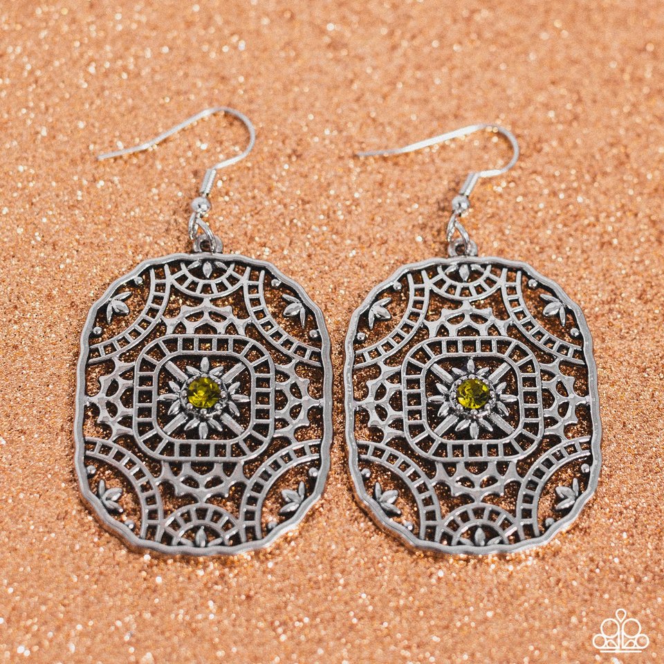Greco-Roman Romance - Green - Paparazzi Earring Image