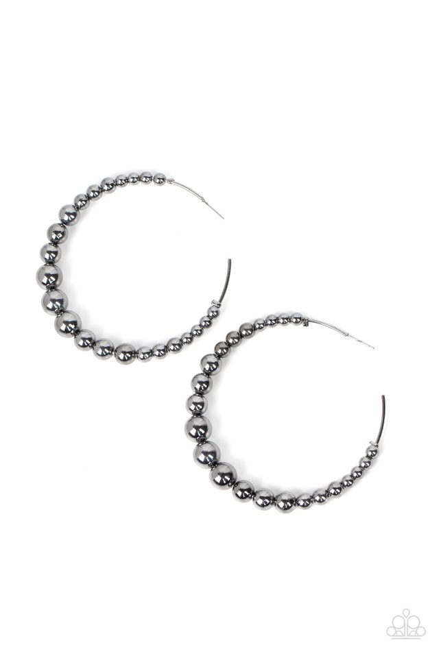 Show Off Your Curves - Black - Paparazzi Earring Image