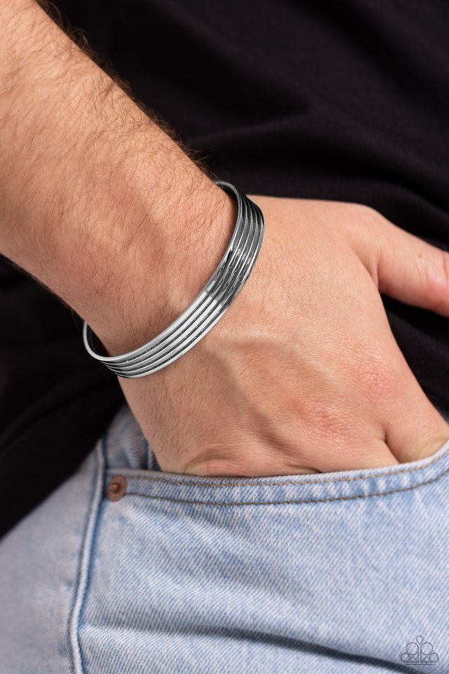 Metro Lineman - Silver - Paparazzi Bracelet Image