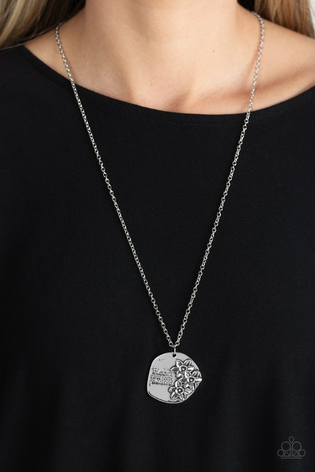 Planted Possibilities - Silver - Paparazzi Necklace Image