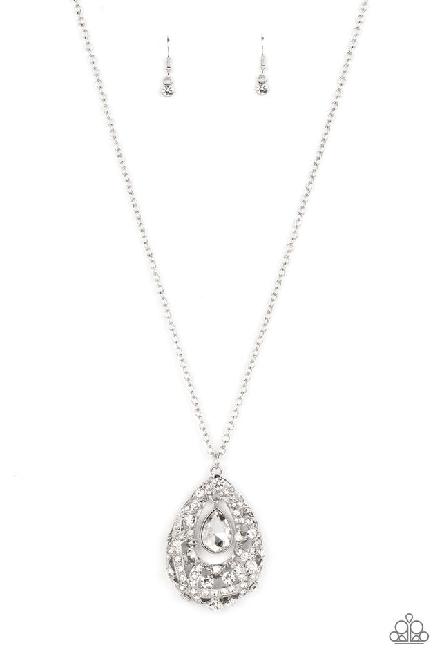 Glitz and GLOW - White - Paparazzi Necklace Image