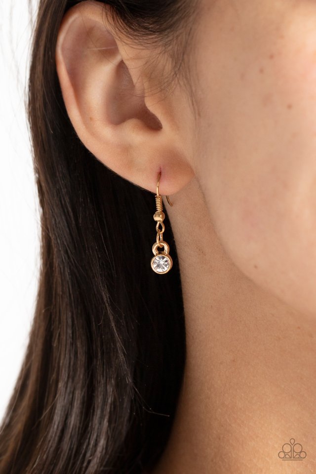 REIGNING Romance - Gold - Paparazzi Necklace Image