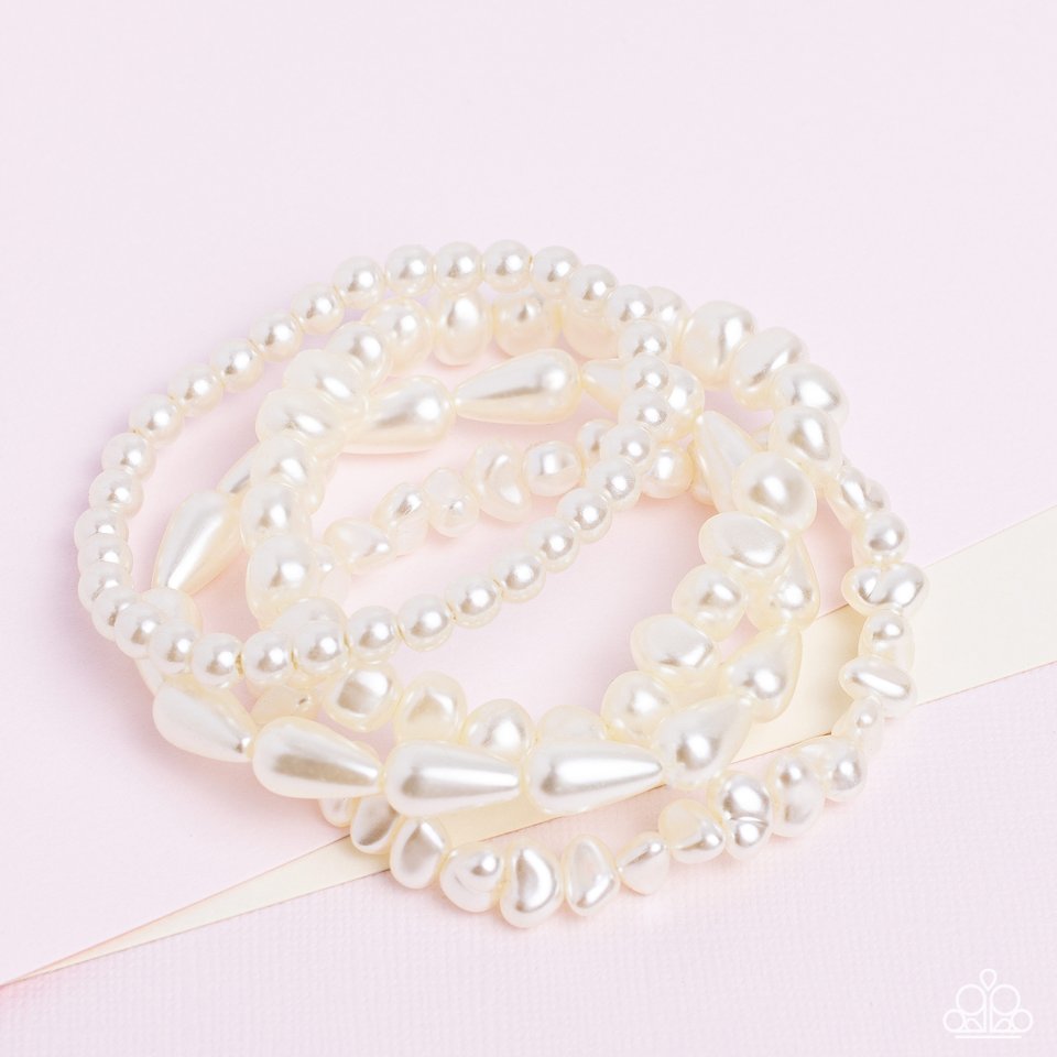 Gossip PEARL - White - Paparazzi Bracelet Image