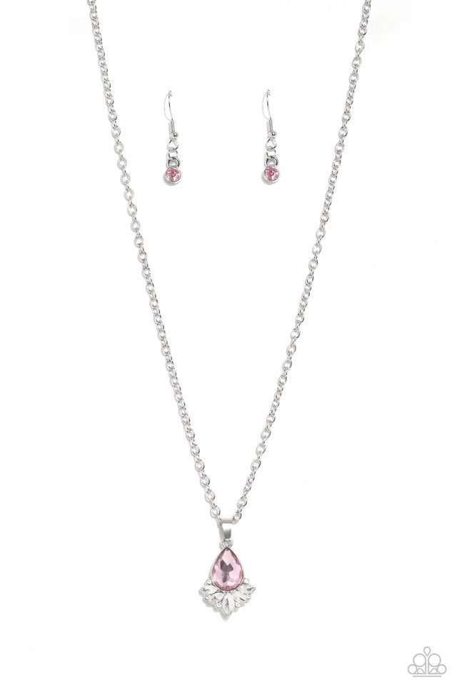 Fancy Fringe - Pink - Paparazzi Necklace Image