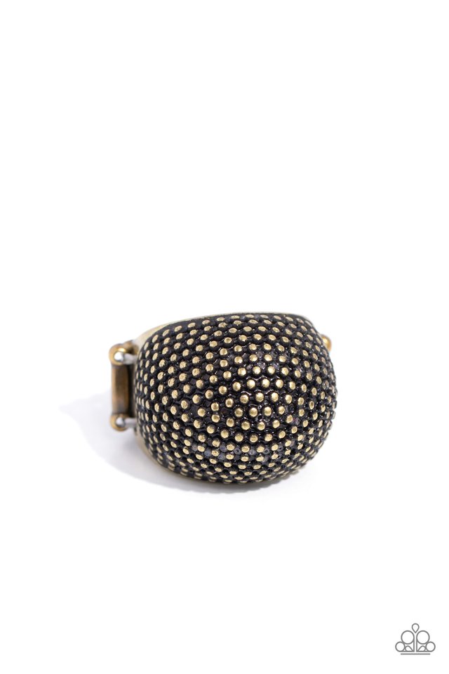Packed Up - Brass - Paparazzi Ring Image