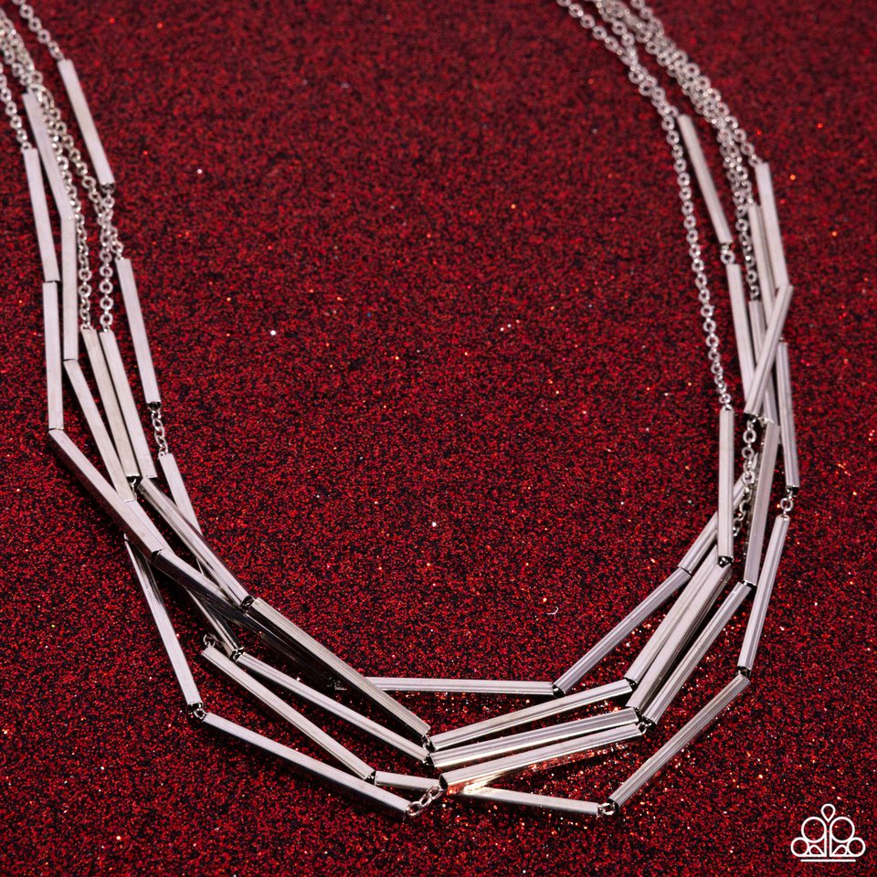 Dynamic Default - Silver - Paparazzi Necklace Image