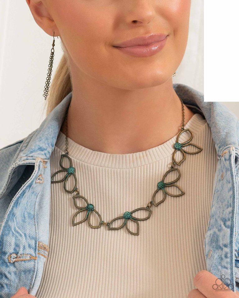 Petal Pageantry - Brass - Paparazzi Necklace Image