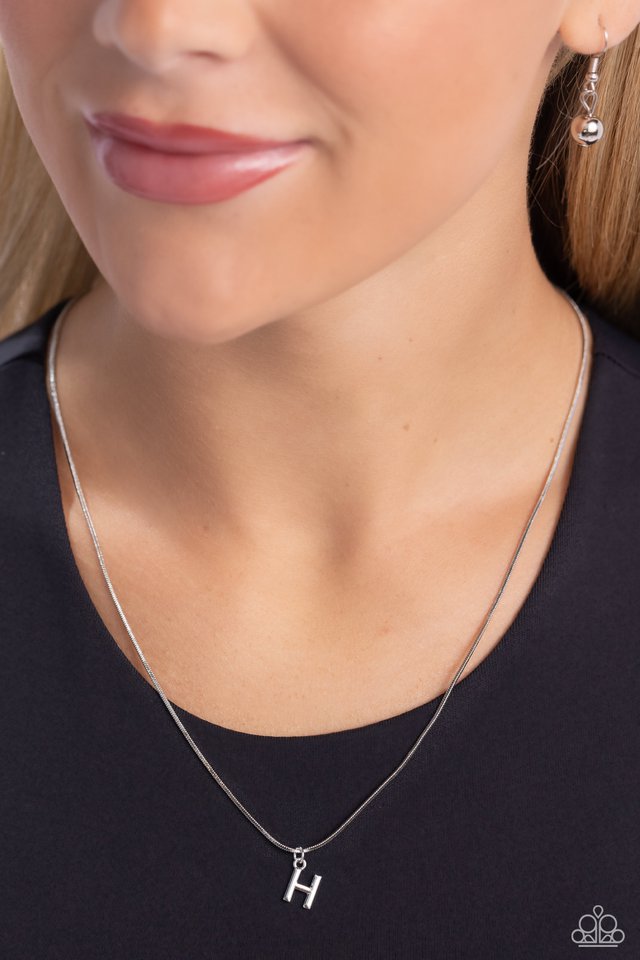 Seize the Initial - Silver - H - Paparazzi Necklace Image