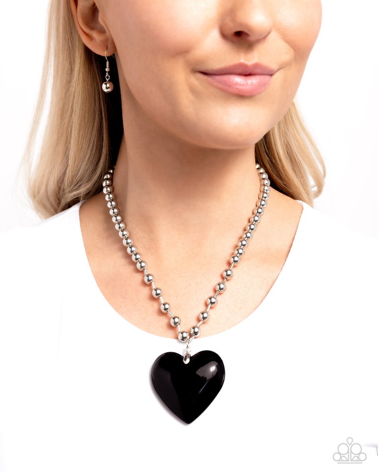 Romantic Residence - Black - Paparazzi Necklace Image