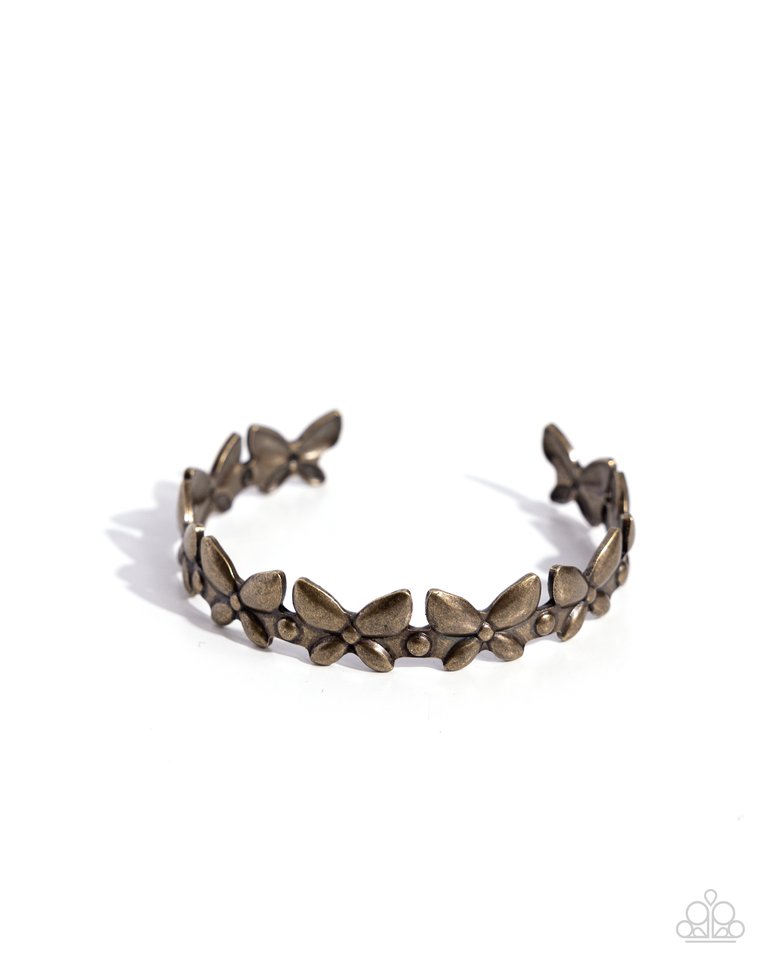 Aerial Amazement - Brass - Paparazzi Bracelet Image