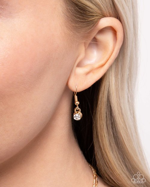 Abstract Affection - Gold - Paparazzi Necklace Image