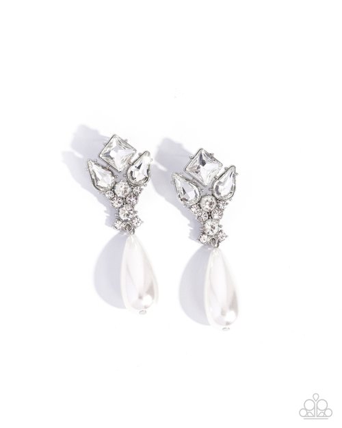 Pearly Promenade - White - Paparazzi Earring Image