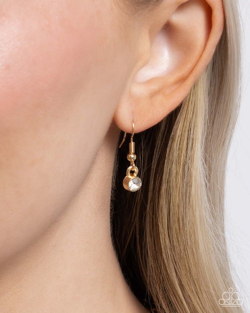 Officially Opulent - Gold - Paparazzi Necklace Image