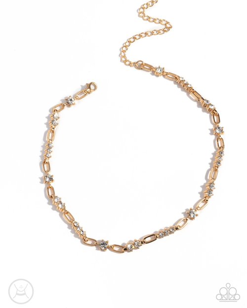 Pronged Pageantry - Gold - Paparazzi Necklace Image
