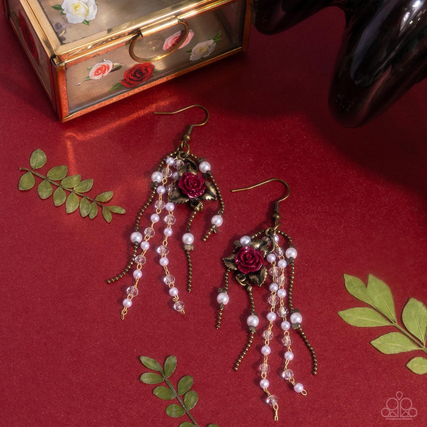 The Toast of the Ton - Brass - Paparazzi Earring Image