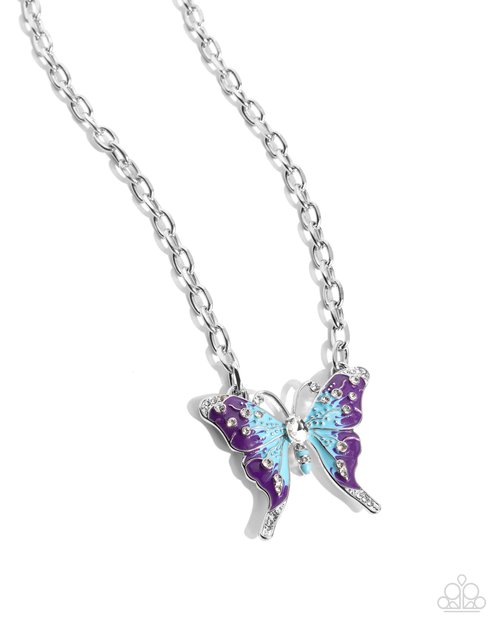 Soft Landing - Paparazzi Necklace Image