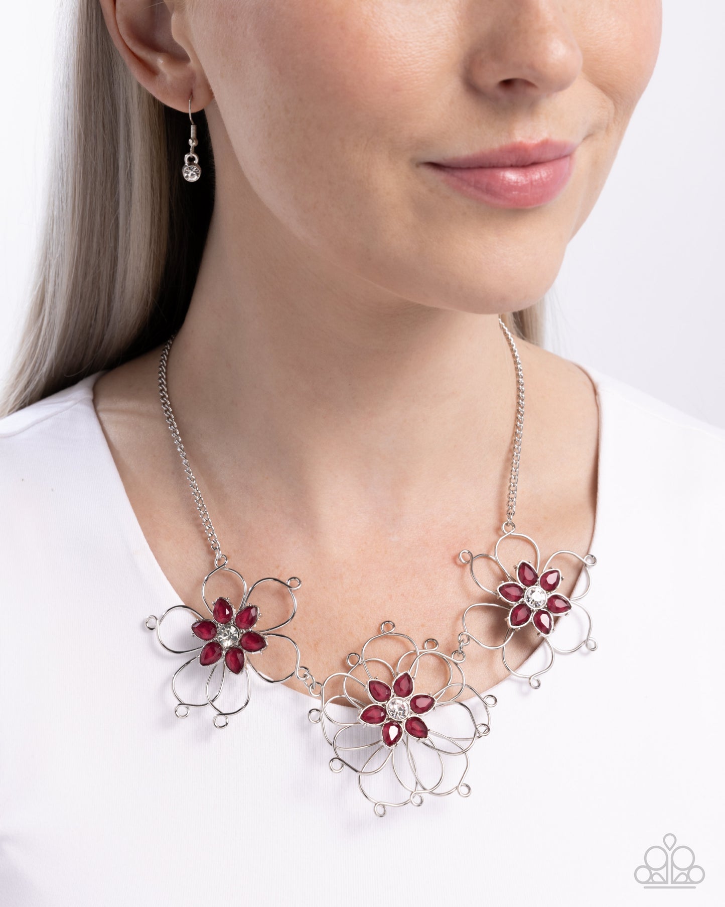 Wiry Welcome - Pink - Paparazzi Necklace Image