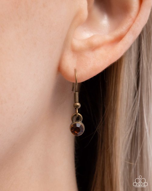 Glinting Garden - Brass - Paparazzi Necklace Image