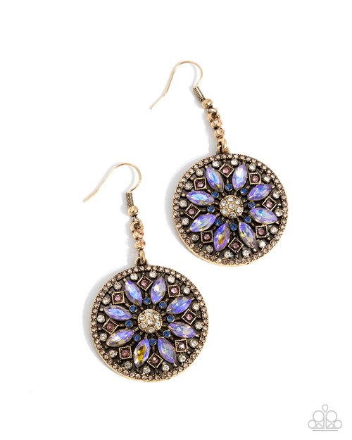 Cathedral Chic - Paparazzi Earring Image