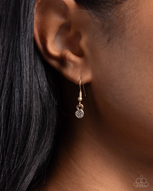 Rockstar Radiance - Gold - Paparazzi Necklace Image