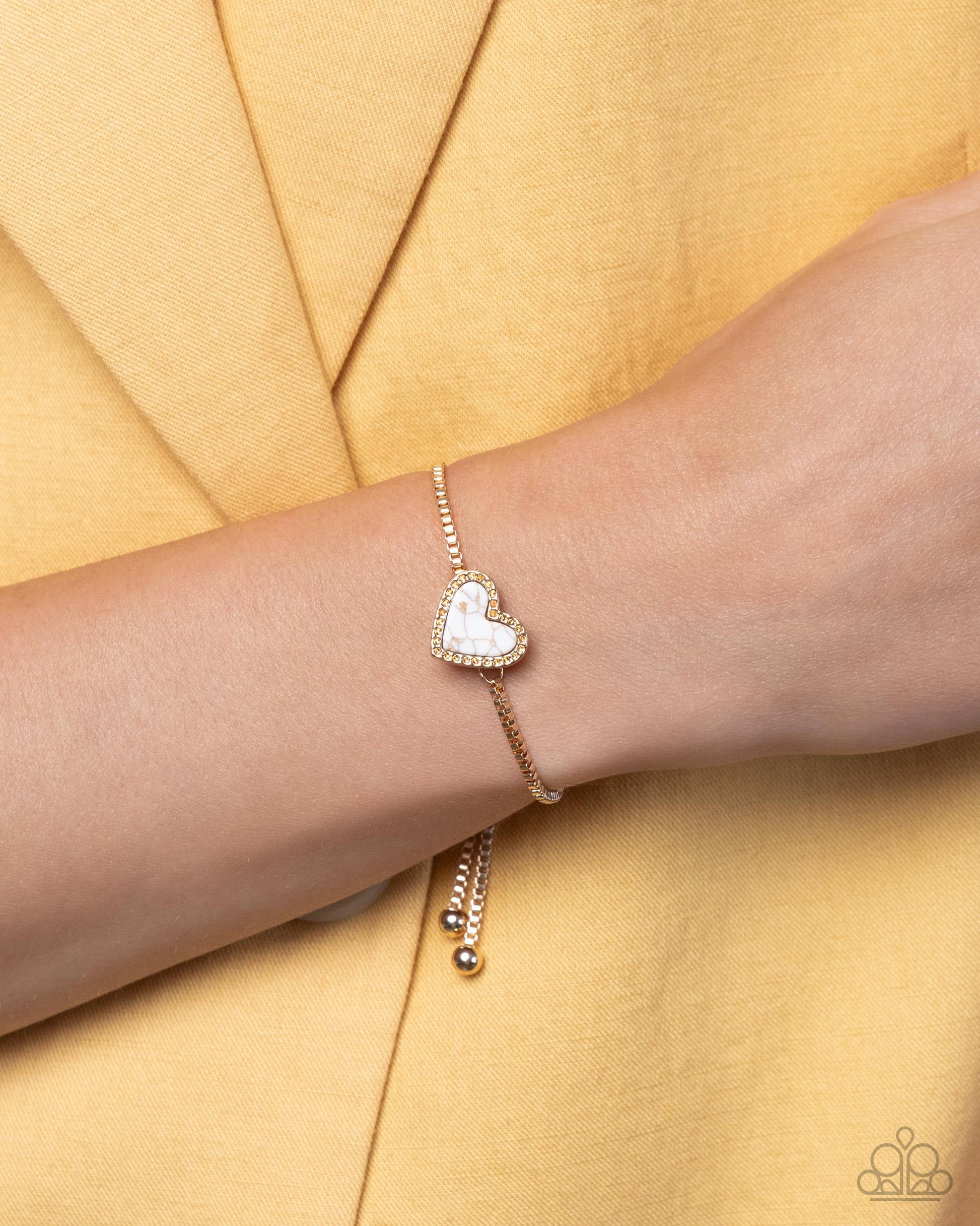 Courting Collection - Complete Look - Gold - Paparazzi Product Image