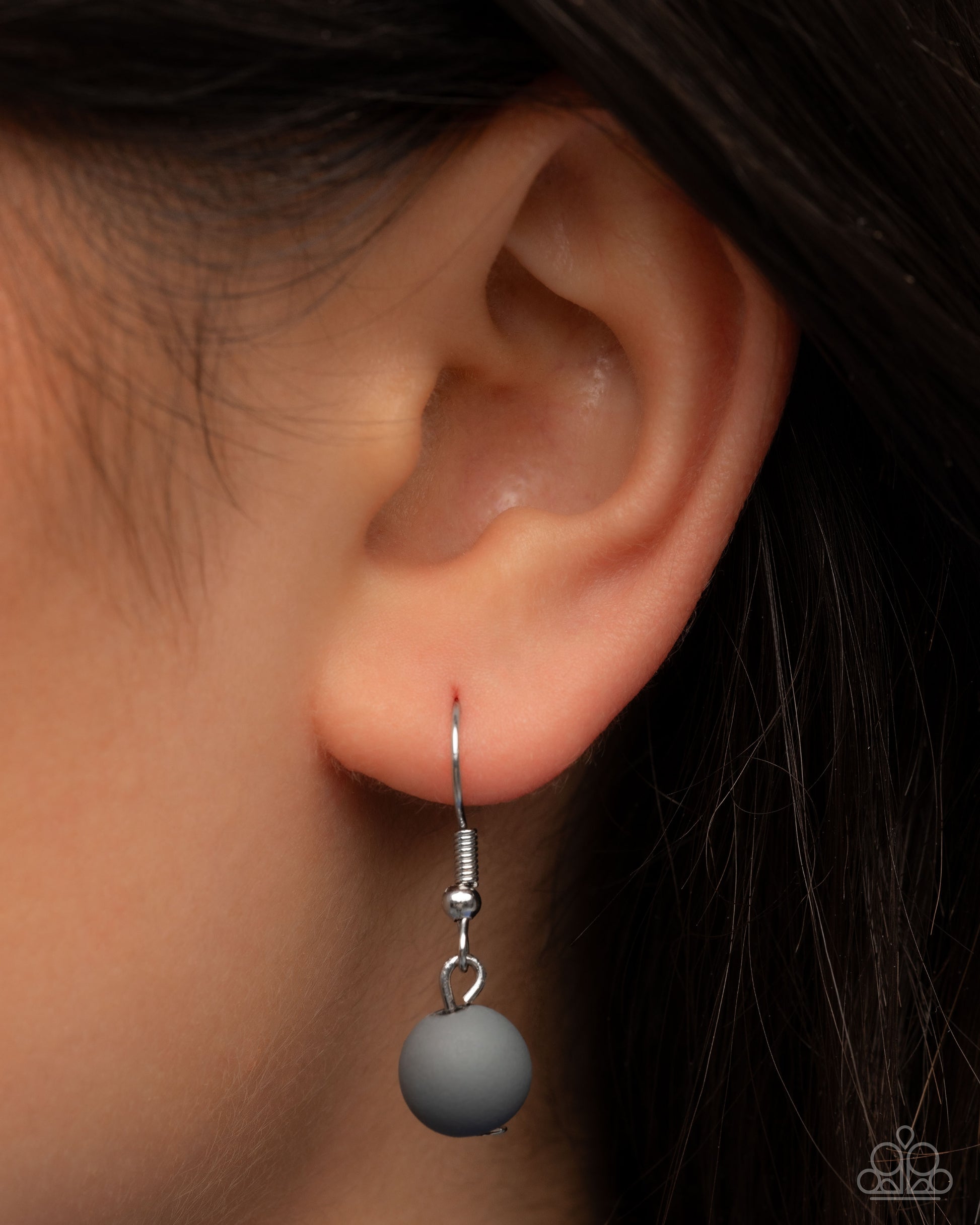 Hematite Hallmark - Complete Look - Silver - Paparazzi Product Image