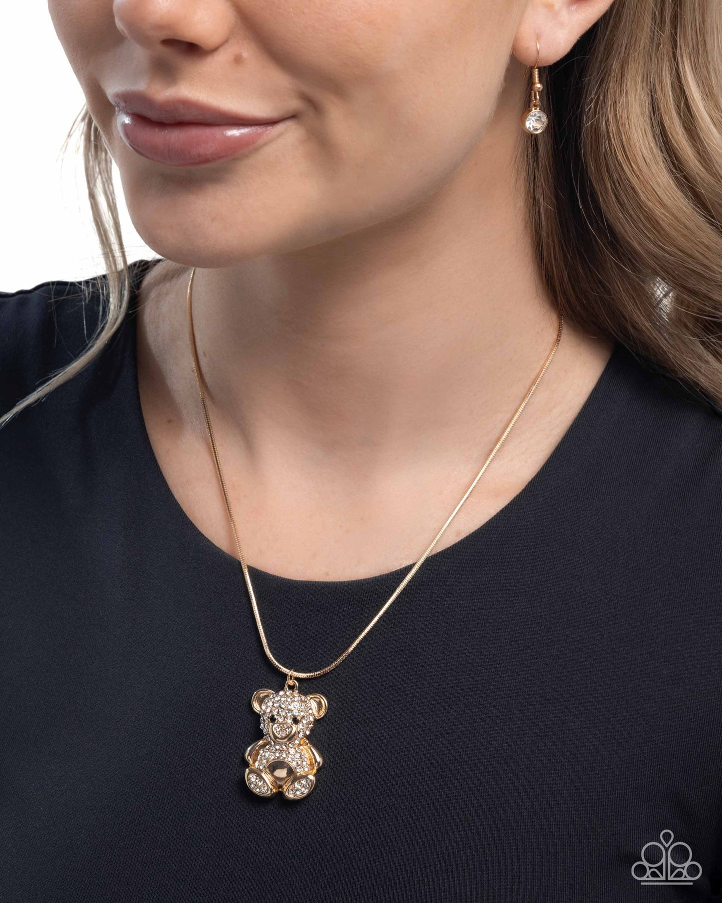 Cuddly Chic - Gold - Paparazzi Necklace Image