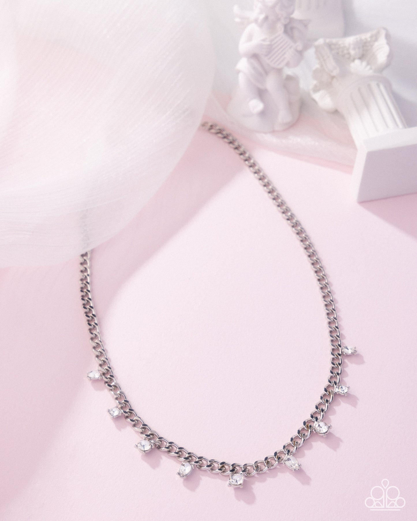 Rebellious Radiance - Paparazzi Necklace Image