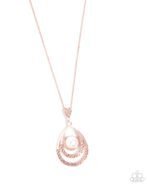 Pure Pearls - Gold - Paparazzi Necklace Image