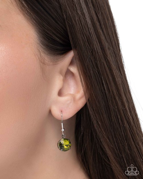 Ribbon Reveal - Green - Paparazzi Necklace Image