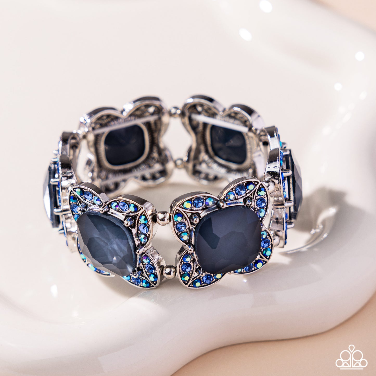Bandwagon Beauty - Blue - Paparazzi Bracelet Image