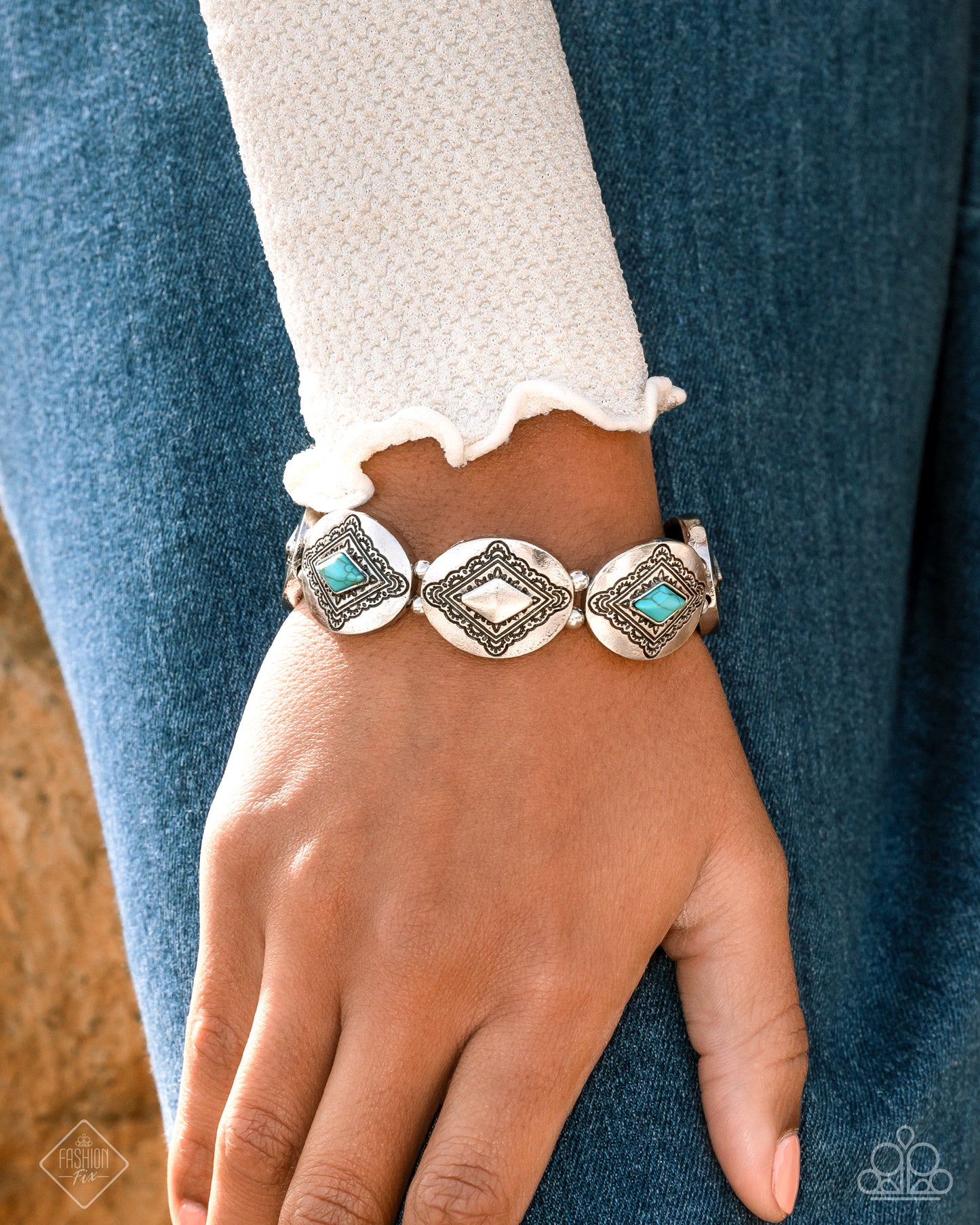 Elemental Example - Blue - Paparazzi Bracelet Image