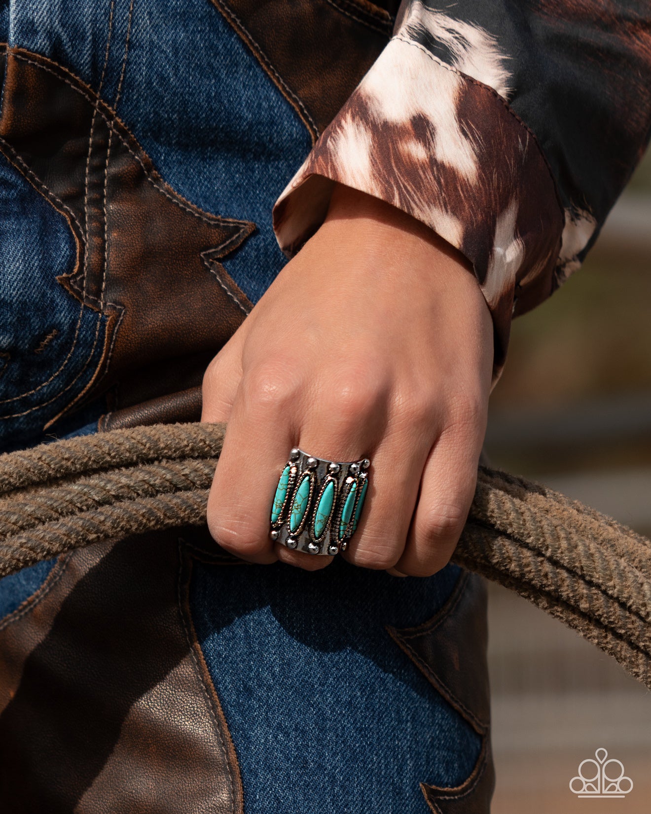 Southern Symmetry - Blue - Paparazzi Ring Image