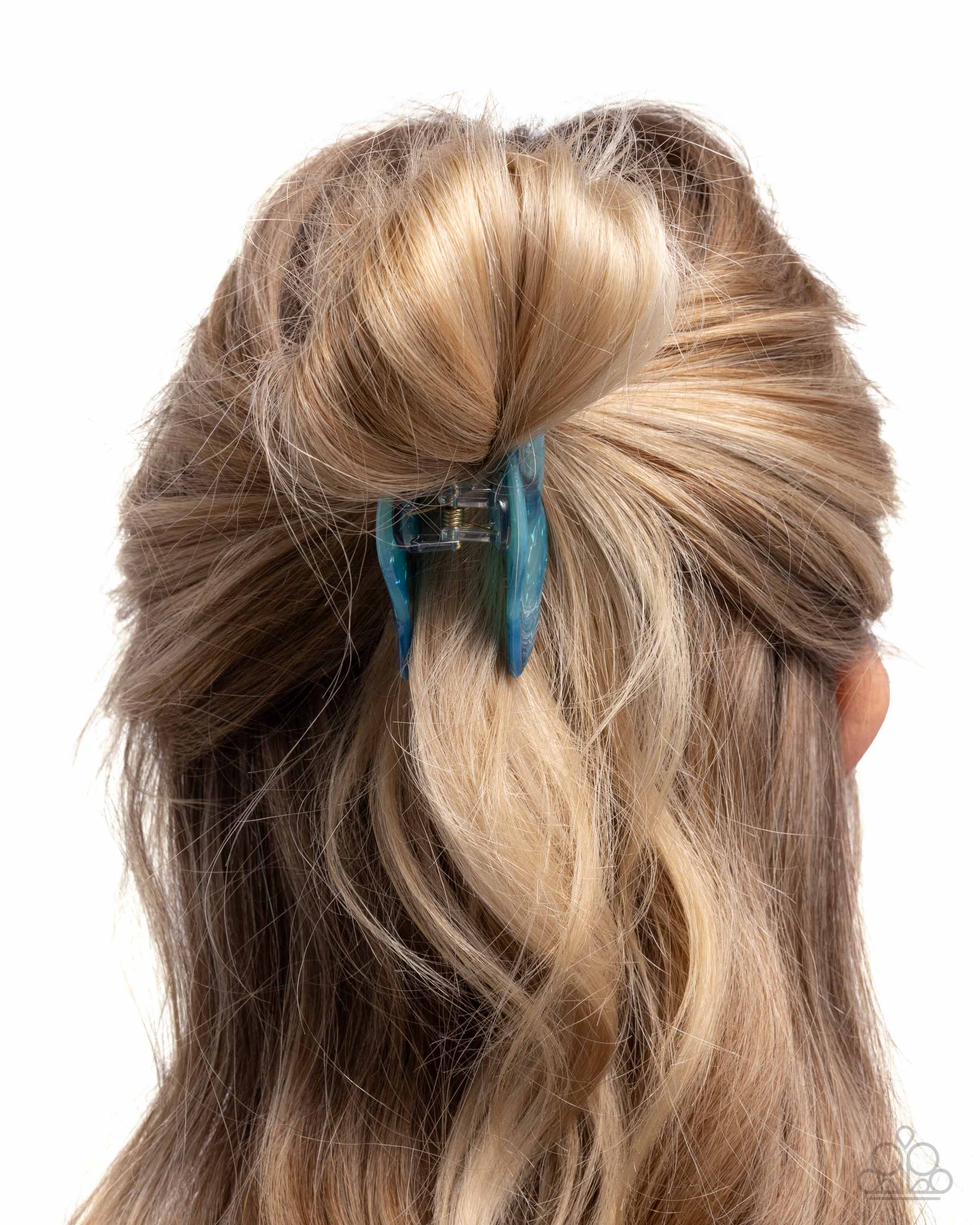 Smooth Seashell - Blue - Paparazzi Hair Accessories Image