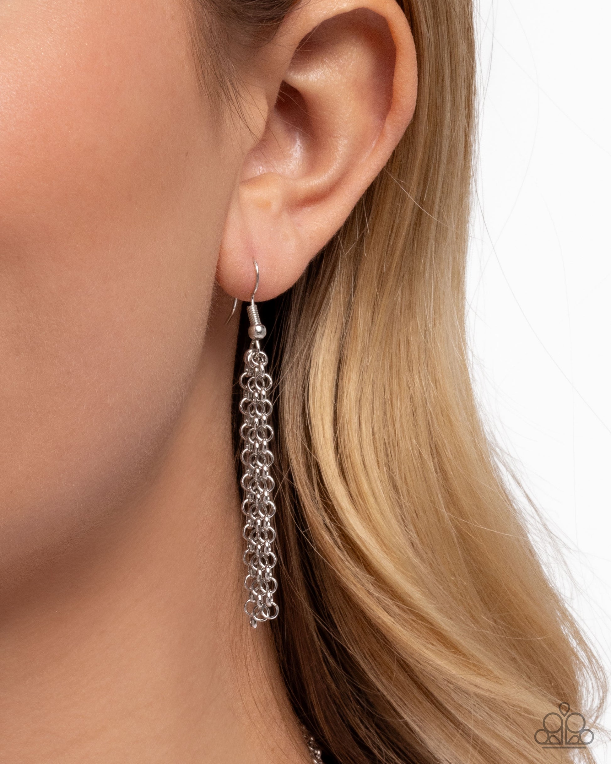 Floral Fin - Silver - Paparazzi Necklace Image