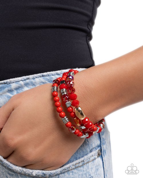 Material WHIRL - Paparazzi Bracelet Image