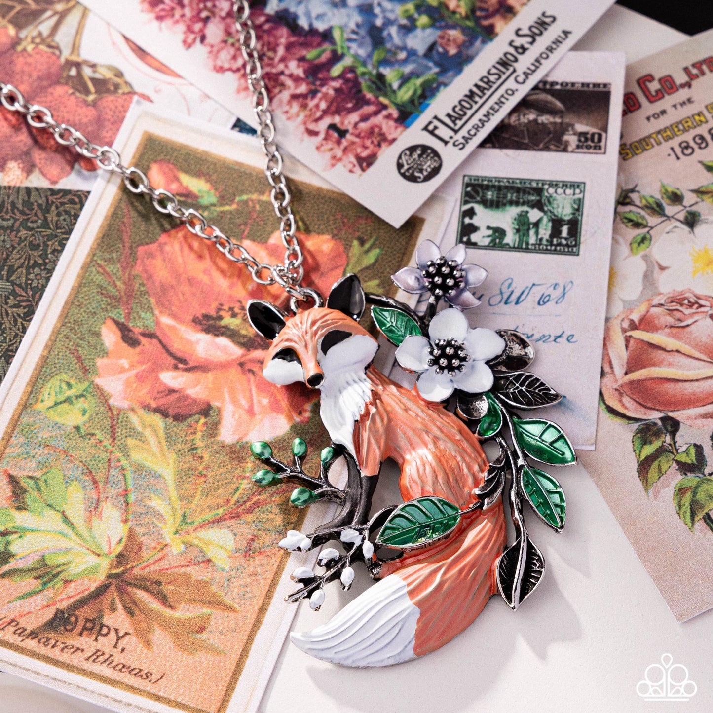 Fox Frame - Paparazzi Necklace Image