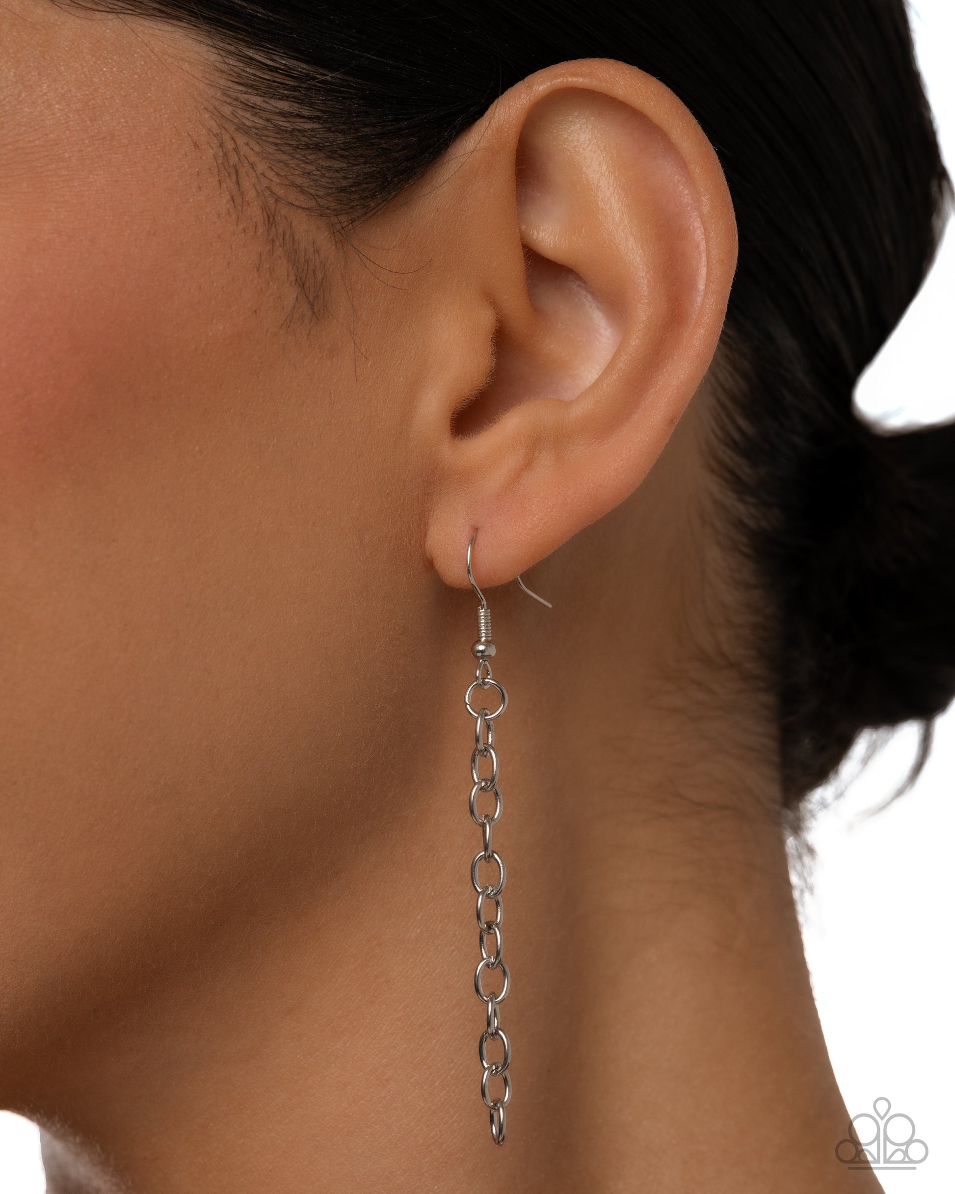 Asscher Assumption - Complete Look - Red - Paparazzi Product Image