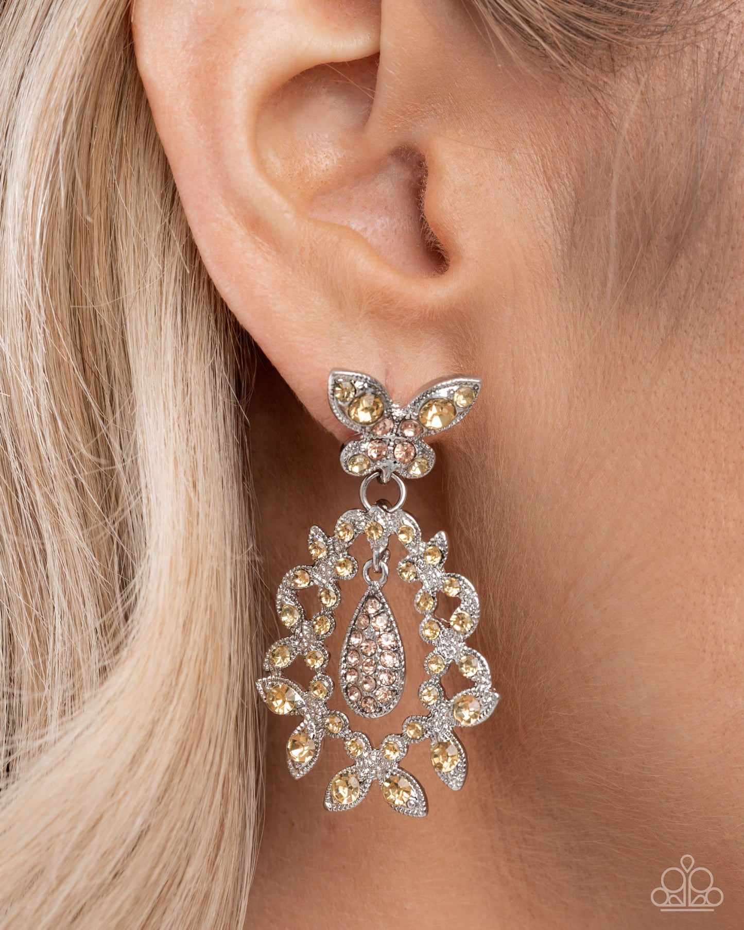 Whimsical Indulgence - Complete Look - Yellow - Paparazzi Product Image