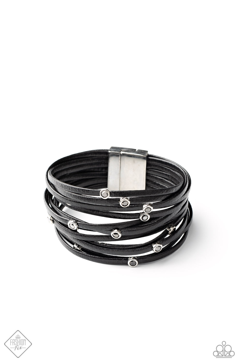 Paparazzi Bracelet Fashion Fix Dec 2020 ~ Fearlessly Layered - Black