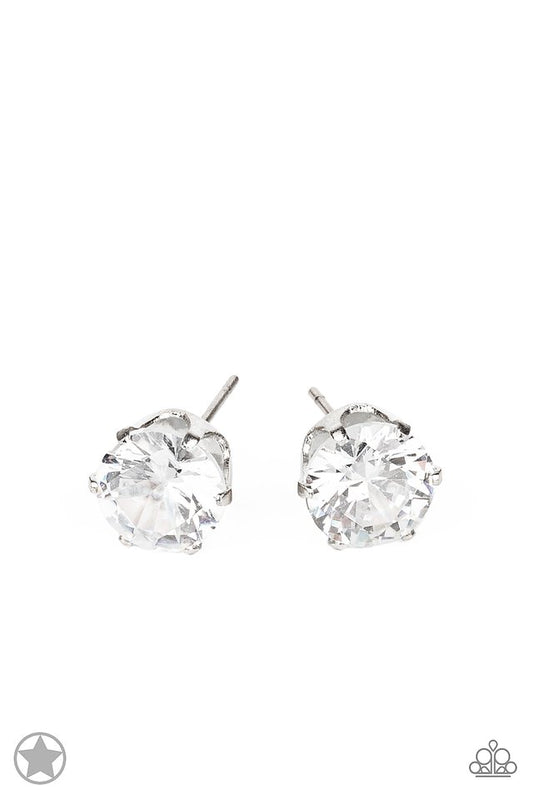 Just In TIMELESS - White - Paparazzi Earring Image