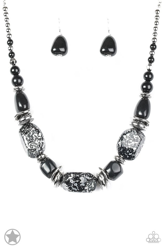 In Good Glazes - Black - Paparazzi Necklace Image
