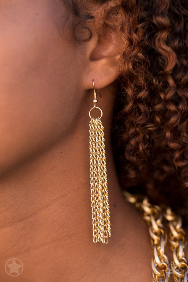 SCARFed for Attention - Gold - Paparazzi Necklace Image