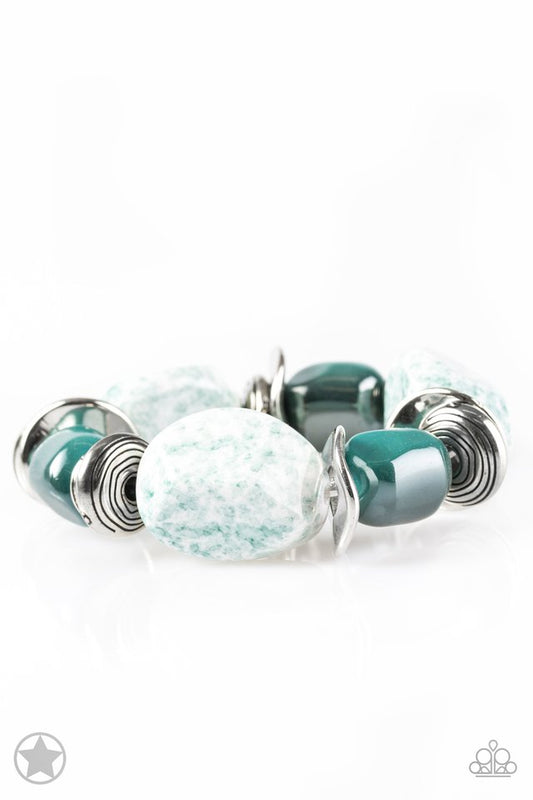 Glaze of Glory - Blue - Paparazzi Bracelet Image