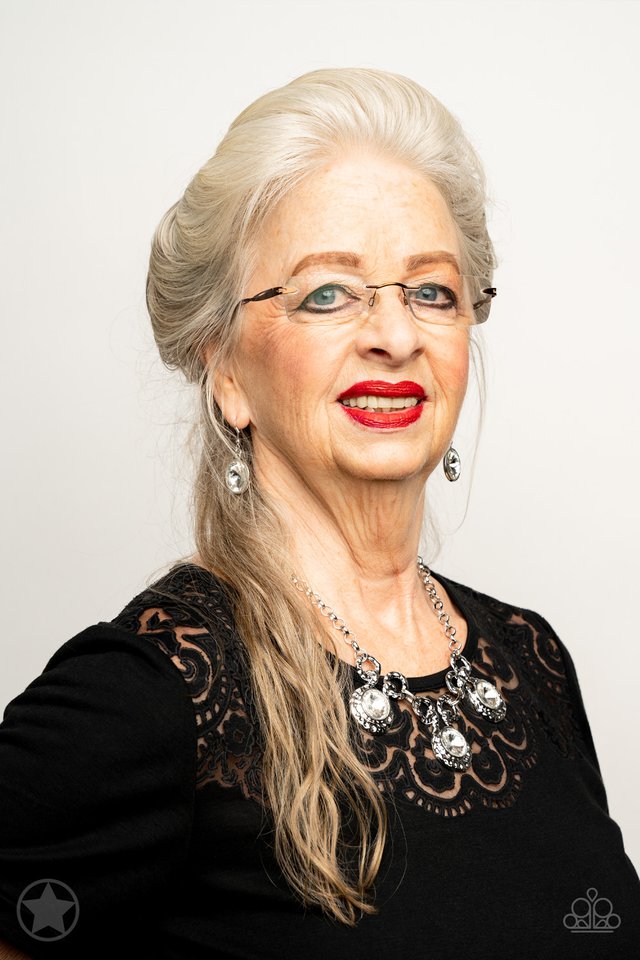 Hypnotized - Silver - Paparazzi Necklace Image